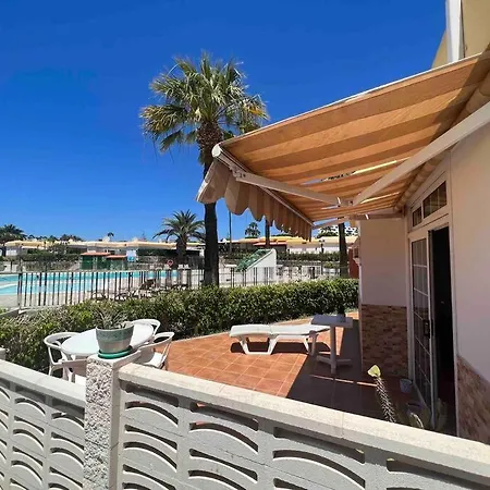 Casa Queer With Pool Near Yumbo Lejlighed